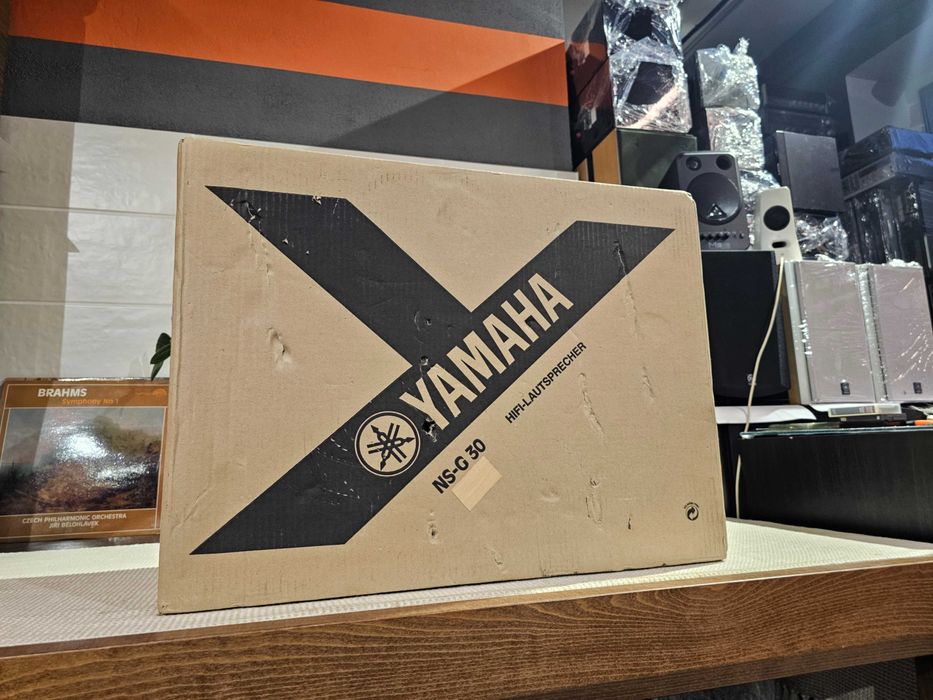 НОВА! Акустика YAMAHA NS-G30 1990р.