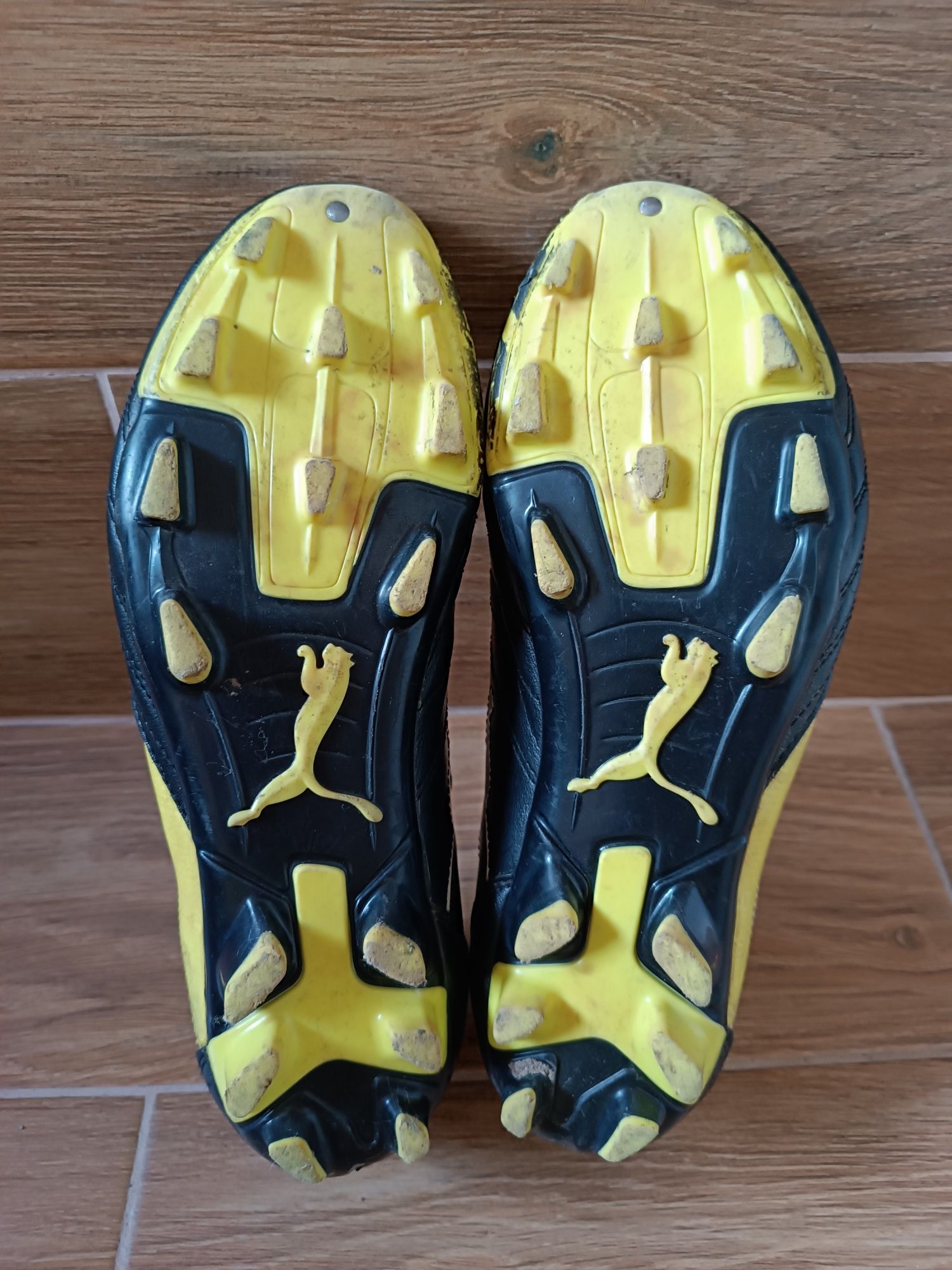 Korki Buty Piłkarskie Puma Pwr-C Skórzane Oryginalne Rozmiar 42