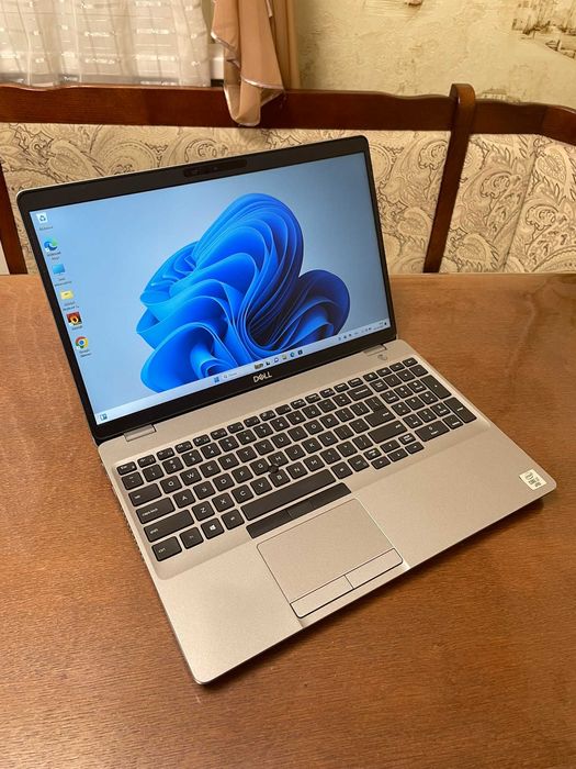 Ноутбук 15" FHD IPS Dell Latitude 5511 (I7-10850H/16/SSD256/MX250 2Gb)