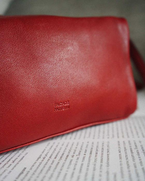 Вінтажна сумка-тоут у стилі мінімалізм Facade Pattern