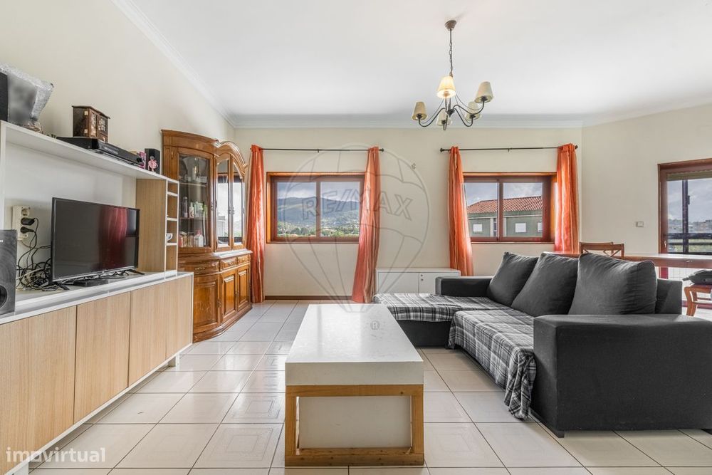 Apartamento T2 - Centro de Amares