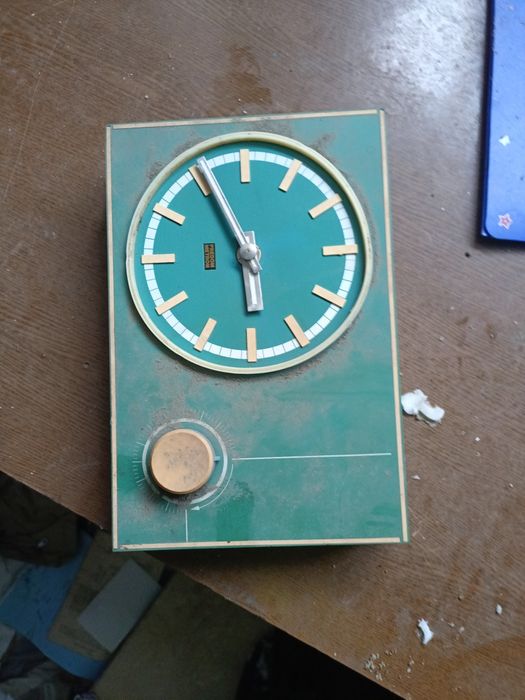 Zegar predom metron prl starocie