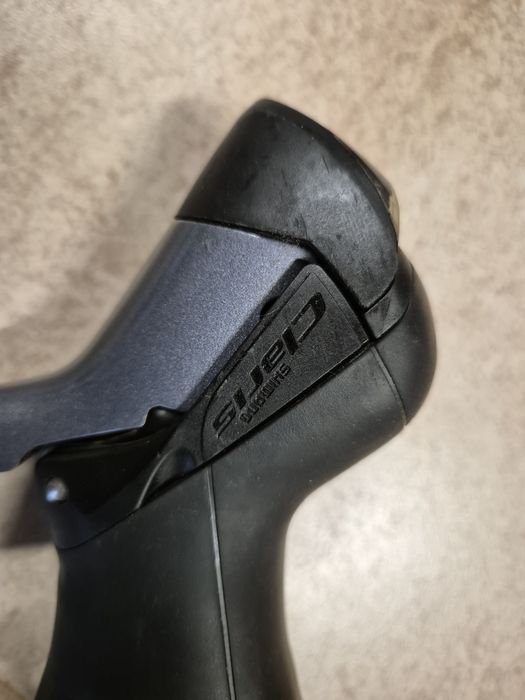 Klamkomanetka lewy przod Shimano Claris