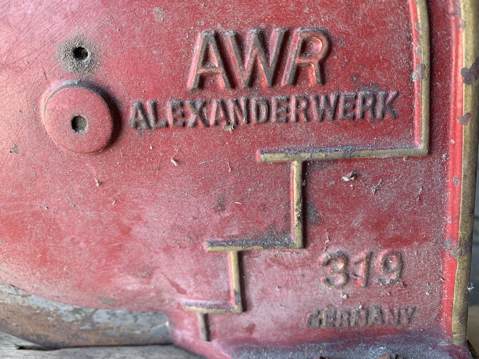 Коллекционная хлеборезка старинная