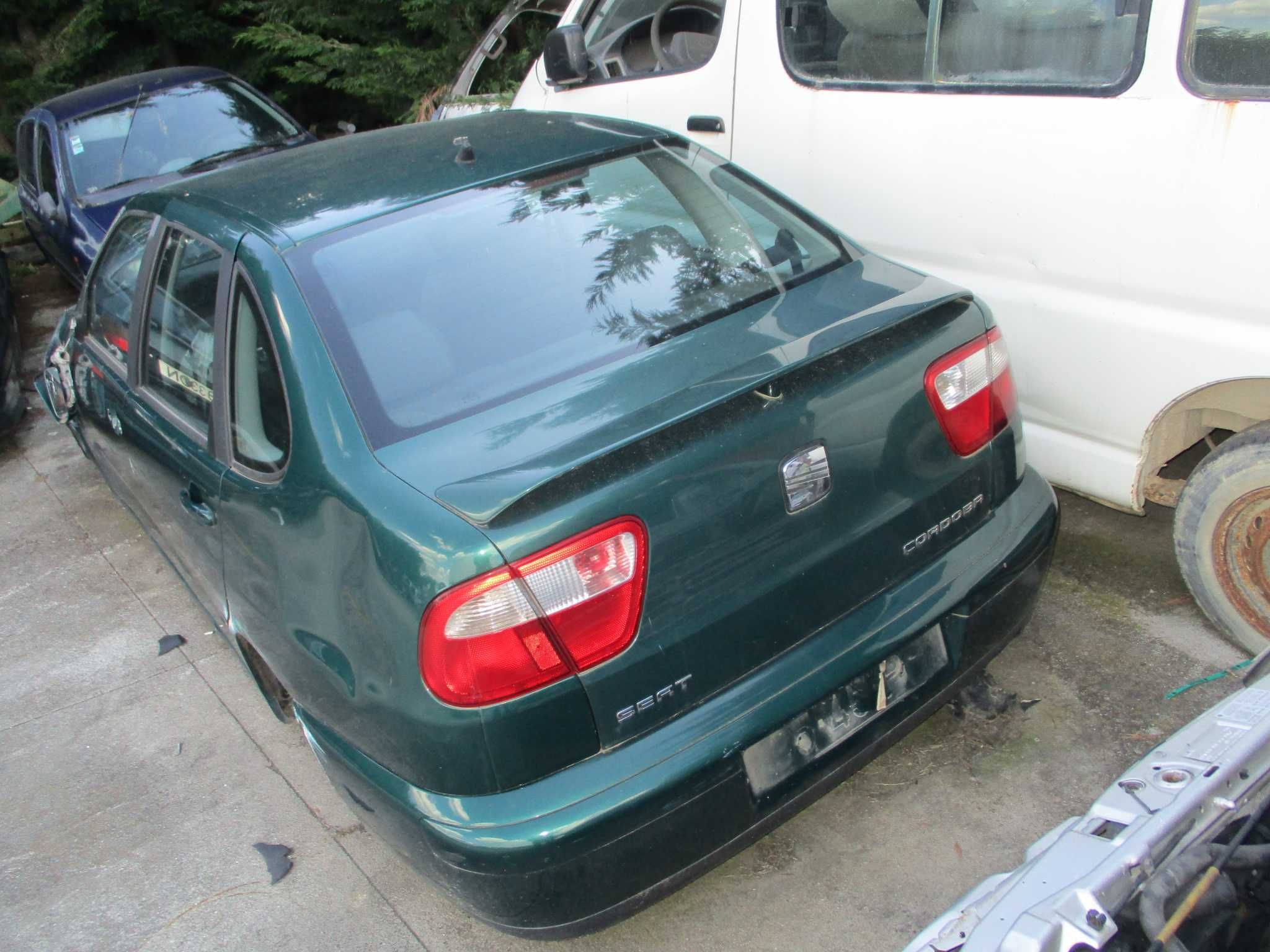 Seat Cordoba 6K1 1.4 i Gasolina Para peças