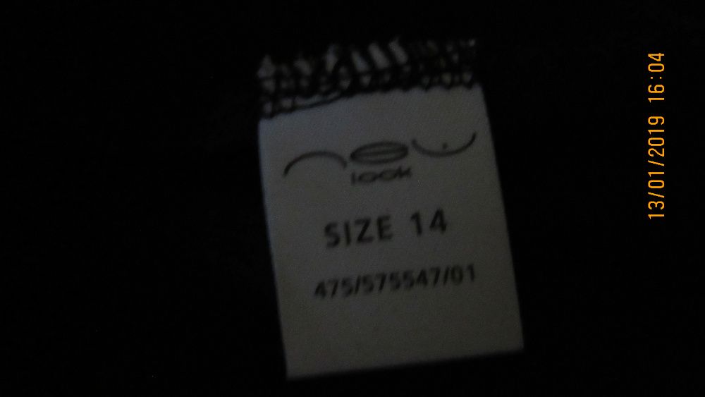 Czarna sukienka r. 14 New look