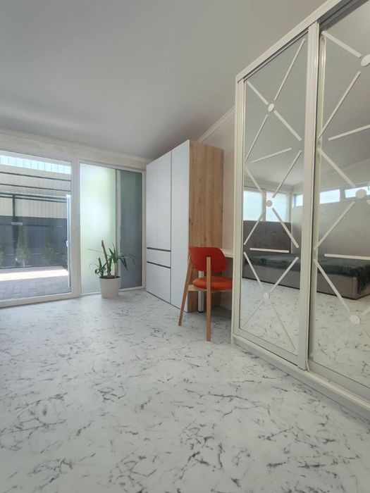 Здається в оренду помешкання однокімнатка квартира у м.Коломия