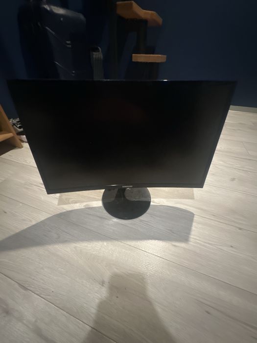 Monitor samsung cf24f390fhu 24cale