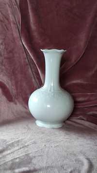 Mleczna porcelana Schumann. Stary wazon 19cm  z koronkowym wzorem