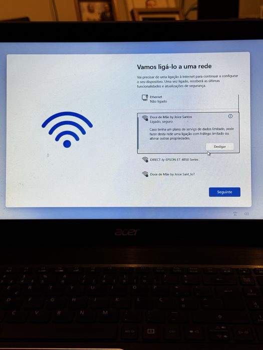 Portátil Acer E5-575G-53W6 com acabamento Premium em alumínio escovado