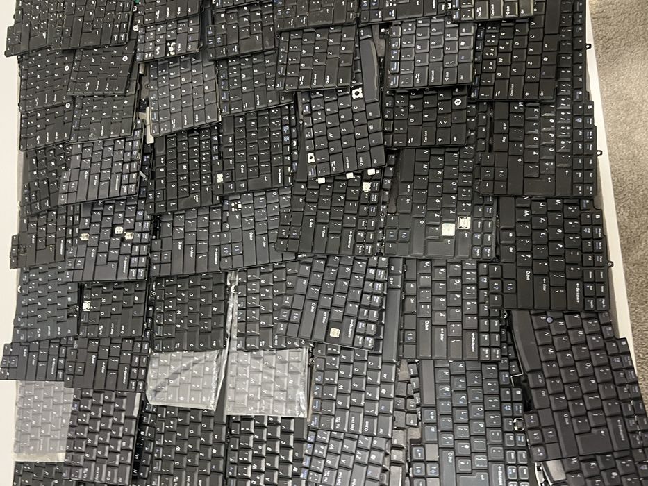 Klawiatury 116 szt sprawne