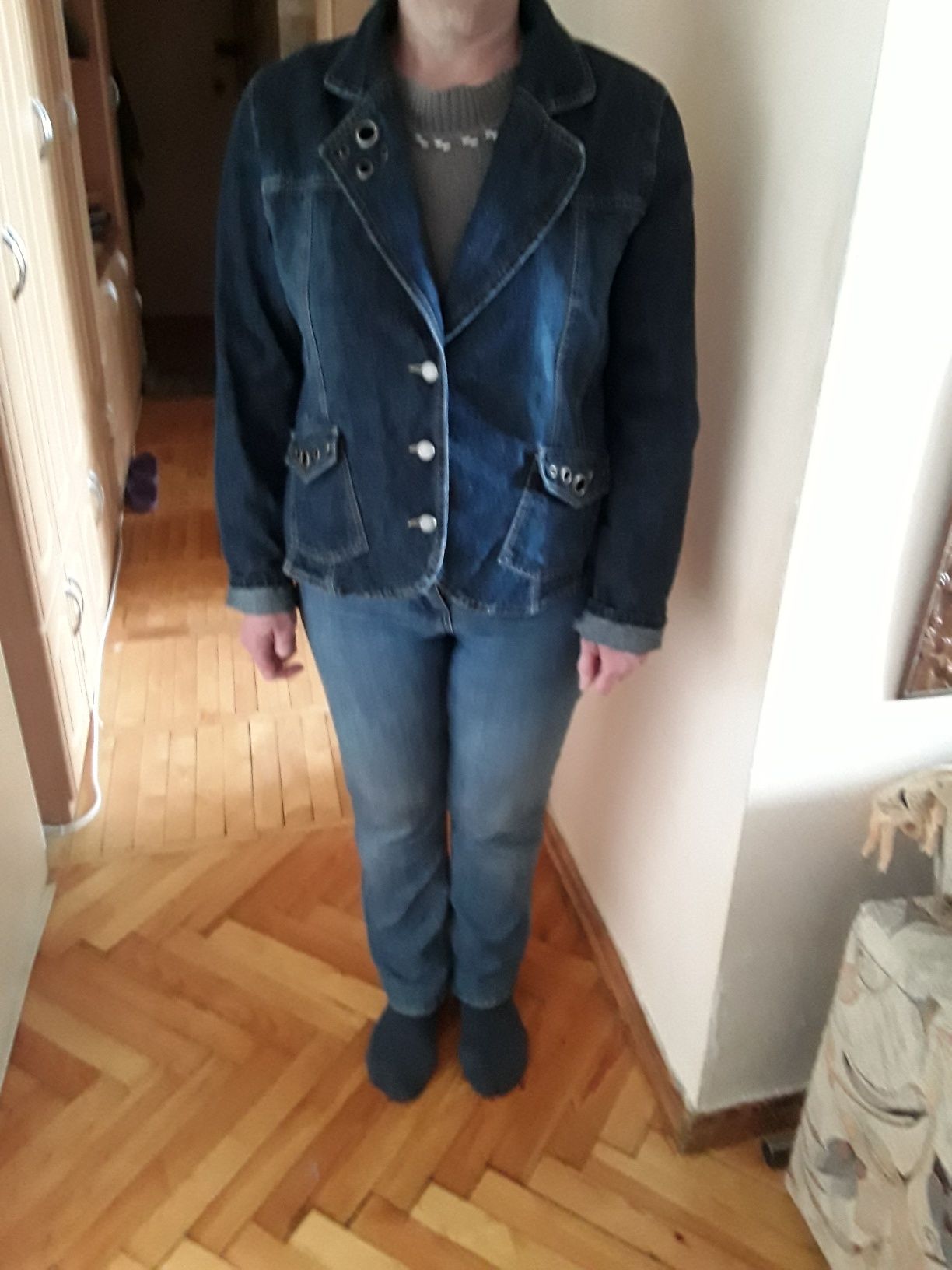 джинс пиджаки р 50 75 гр, нейлоновый халат 70гр