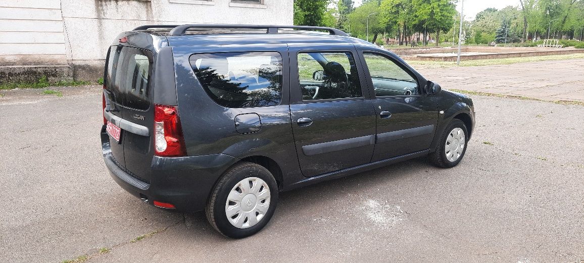 Продам Dacia Logan MCW Laureat+ 10.2012г.в ГАЗ