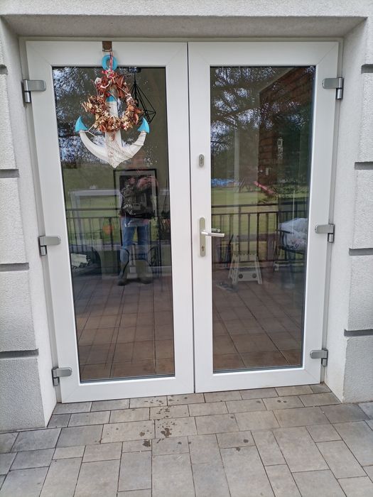 Drzwi zewnętrzne szklane