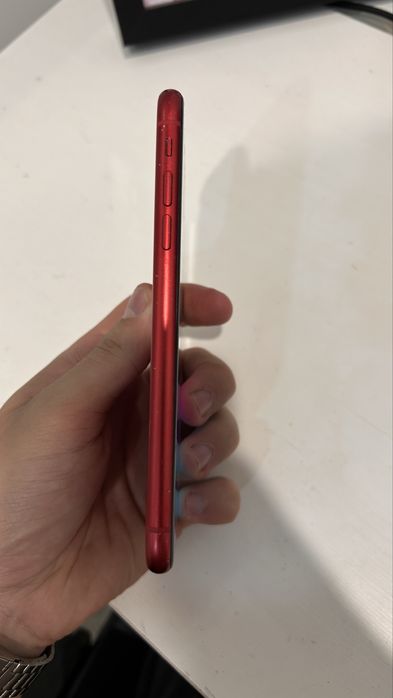 Iphone 11 vermelhor