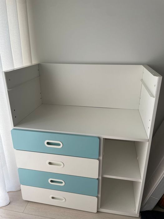 Cómoda/Trocador bebe e Roupeiro