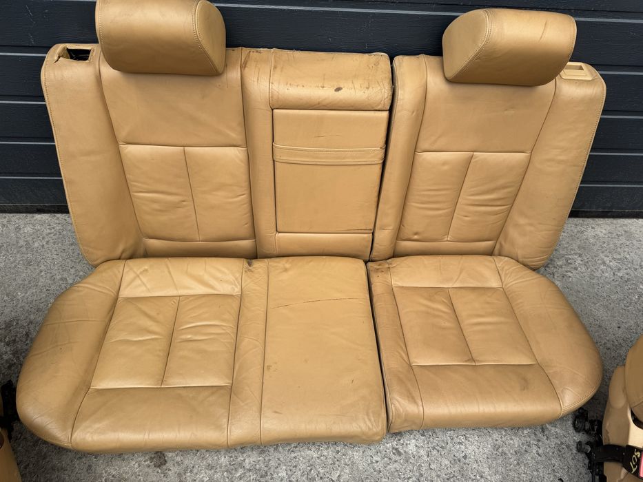 Салон шкіра VW Golf 4 Skoda сидіння кожа гольф тур