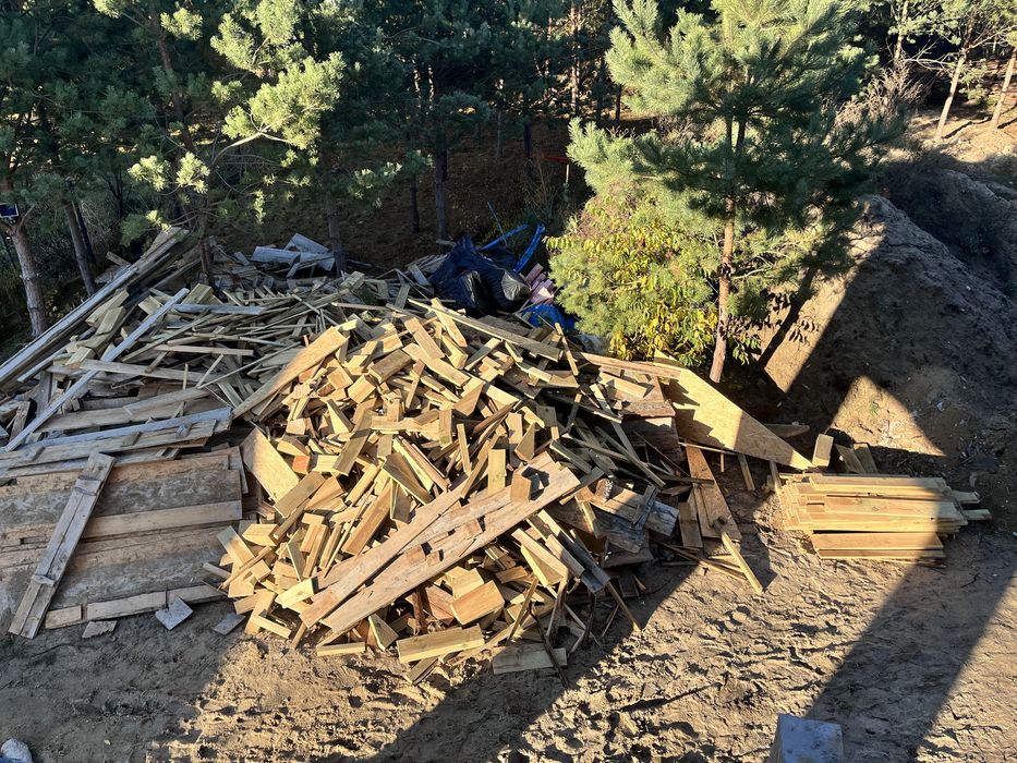 ODDAM za darmo drewno (ścinki)