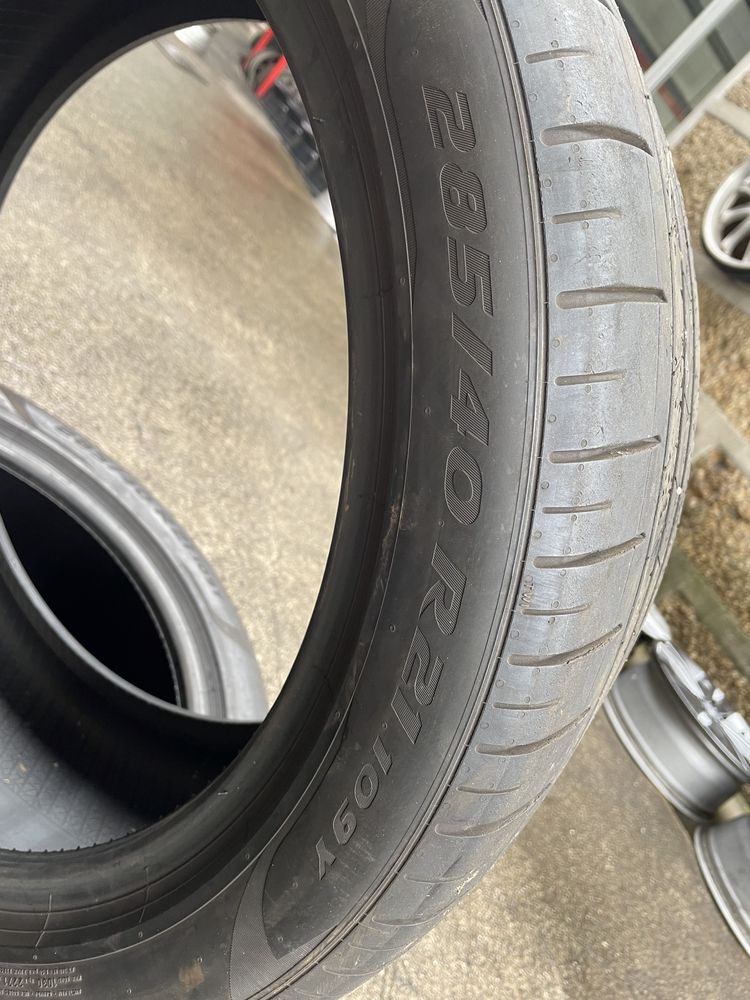 Pneus Pirelli 285/40/21