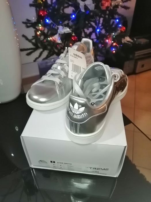 Sapatilhas stan smith Prateadas 36  2/3 NOVAS originais