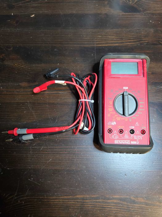 Markowe mierniki używane w 100% sprawne.