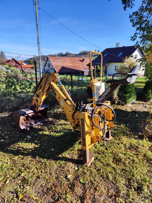 Sprzedam ramię kopiące do traktora, 2 łyżki do kopania, prezesów ,