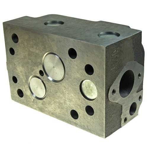 głowica silnika URSUS C-360 C-355