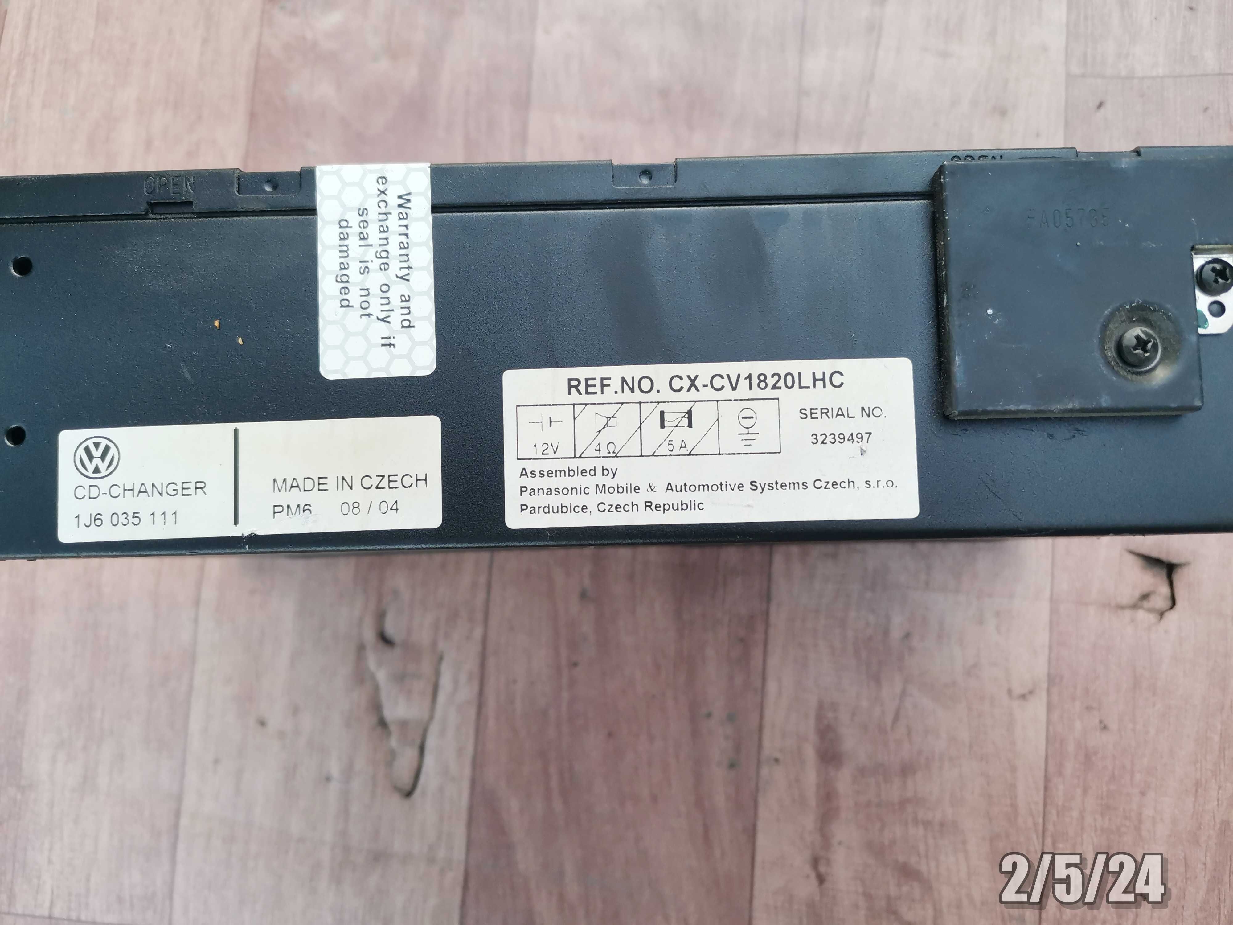 VW Passat B5 FL Lift Zmieniarka płyt CD