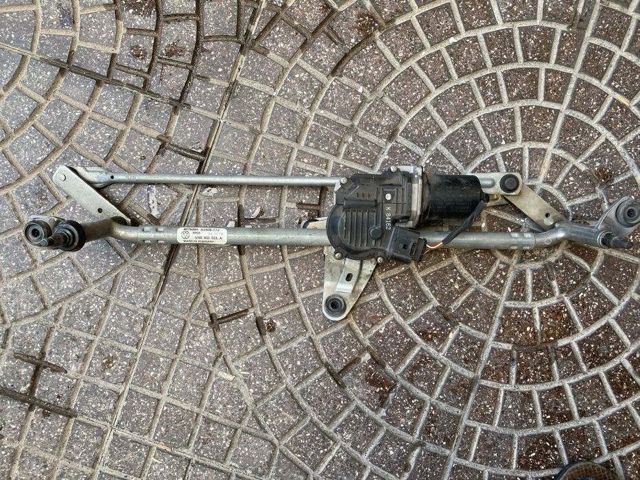 Трапеція склоочисника з мотором у зборі для  Tiguan II (2016-2023)