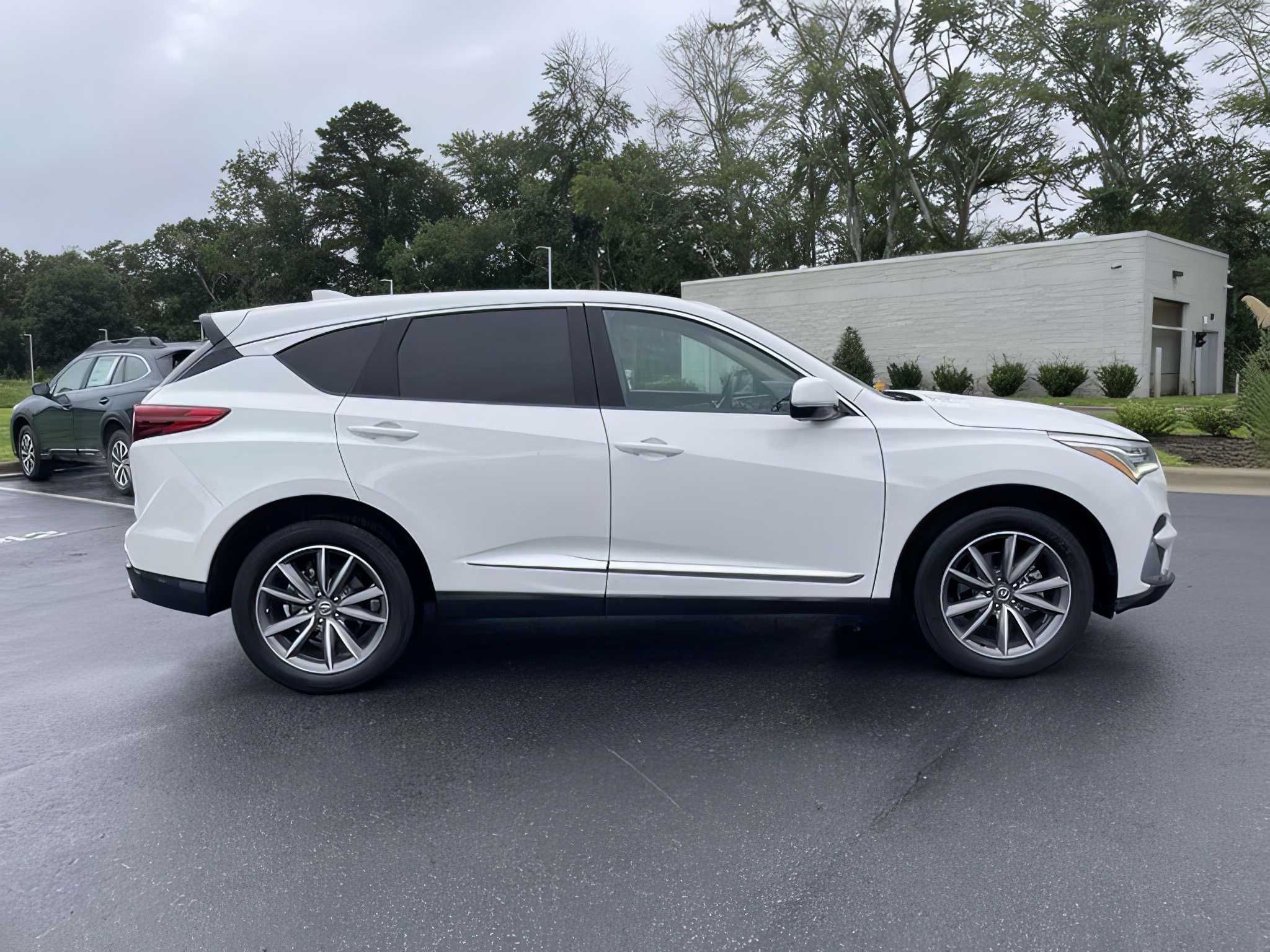 2020    Acura RDX