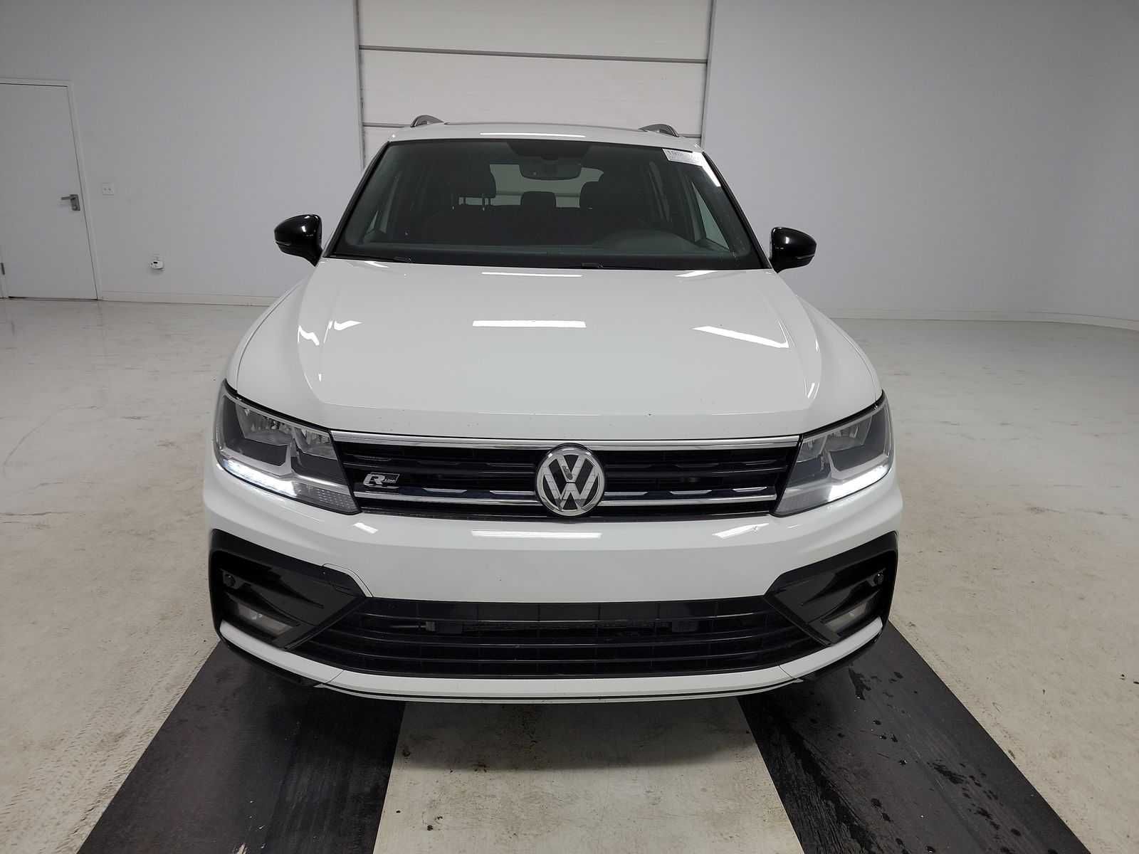 Volkswagen Tiguan SE RLN BLK 2020 року