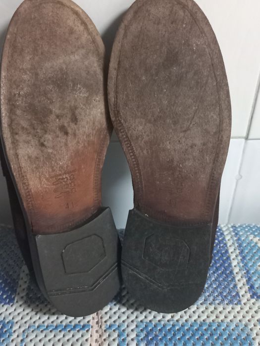 Sapatos Mocassim Camurça John W. Cŕown n.41