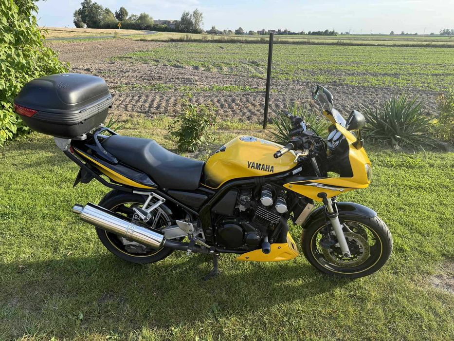 Yamaha fzs 600 fazer