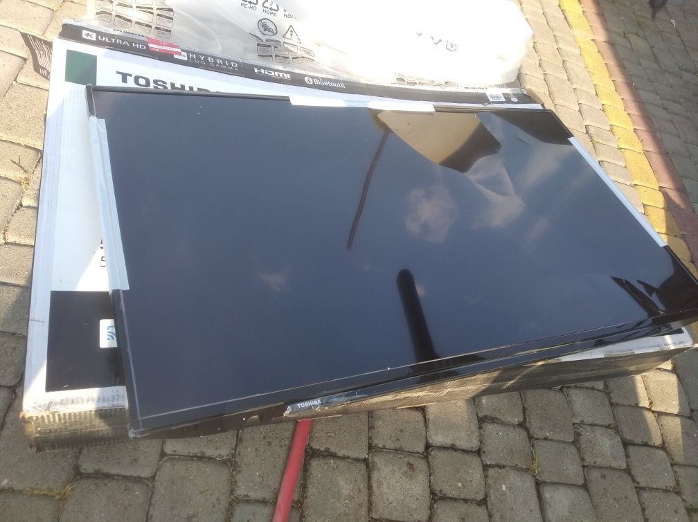 Телевізор toshiba 55 дюйма на запчастини