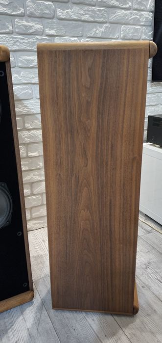 Kolumny podlogowe Elac EL 130, 89rok, odrestaurowane.