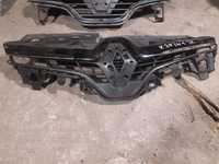 Renault  Clio  grill