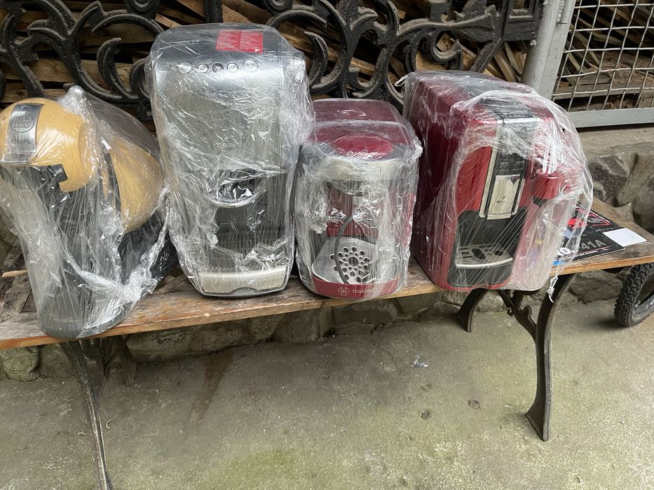 Кофеварки кофемашини капсульні