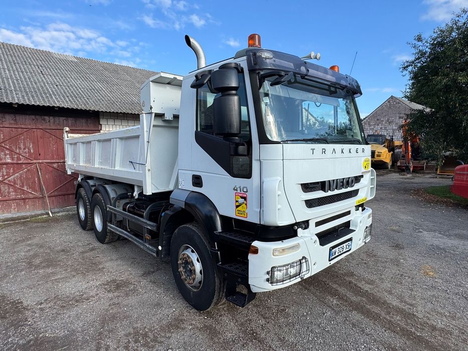 Iveco Trakker 6x4 wywrotka Super Stan