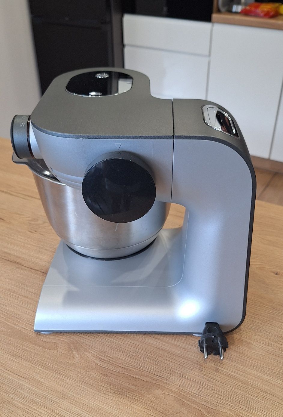 Bosch robot planetarny mum58364/06