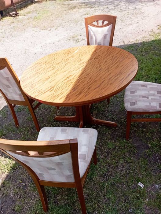 Добротний стіл дерево з Німеччини