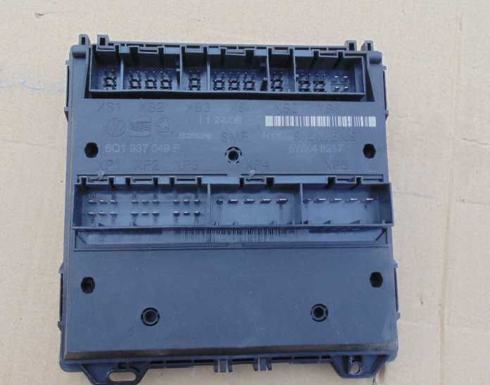 komputer zestaw BSI 03E906023B 1.2 12V Vw Skoda