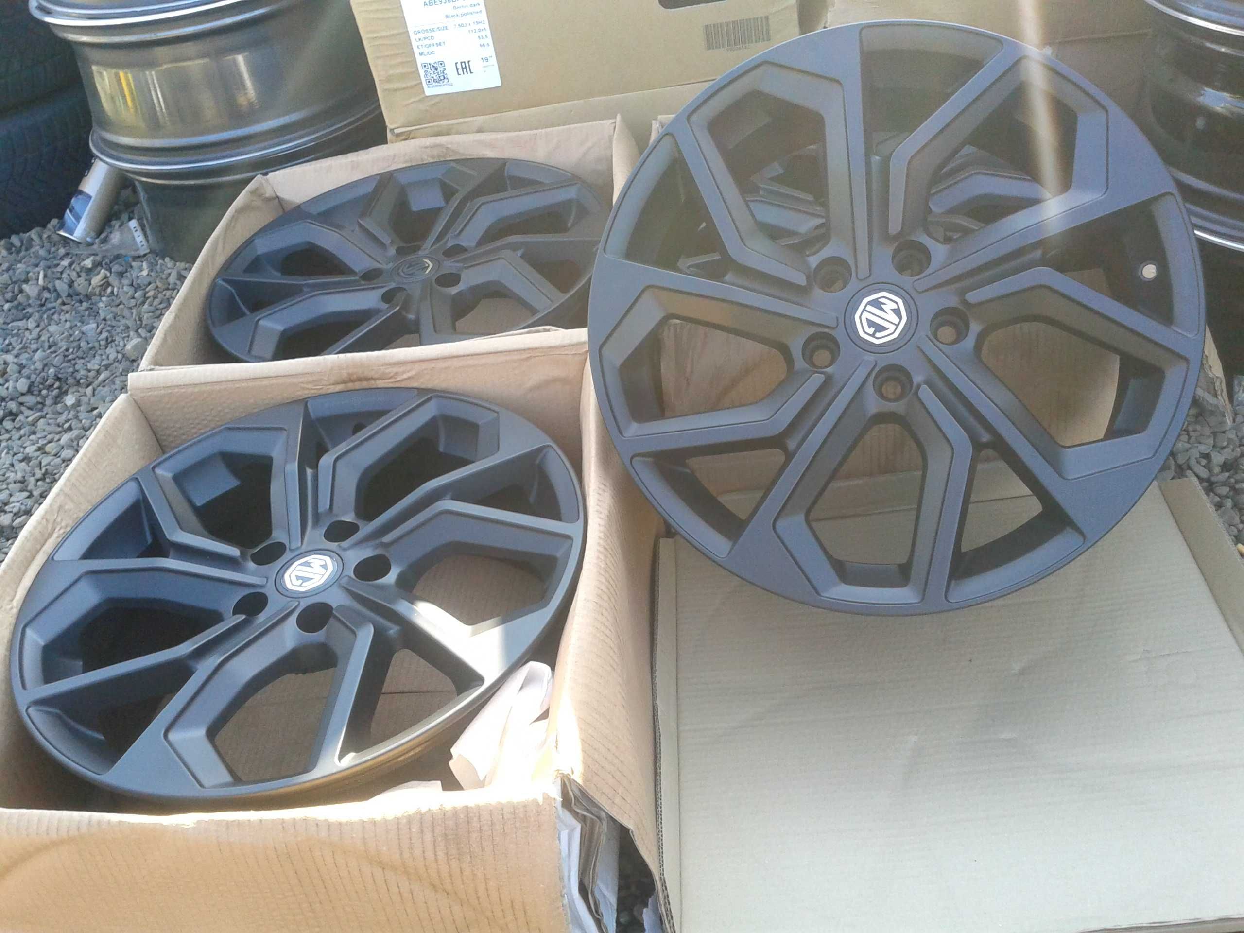 oryginal nowe r18 felgi audi a3 a4 a6 q2 q3 c6 b7 tt 5x112 czarny mat