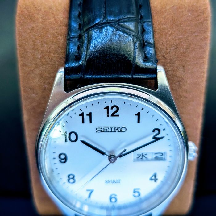 Seiko Spirit 7N48-7A00