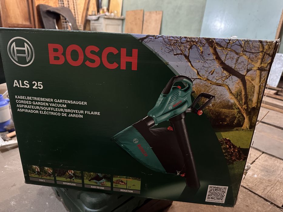 Трубы и ручка для садового пылесоса Bosch ALS 25.