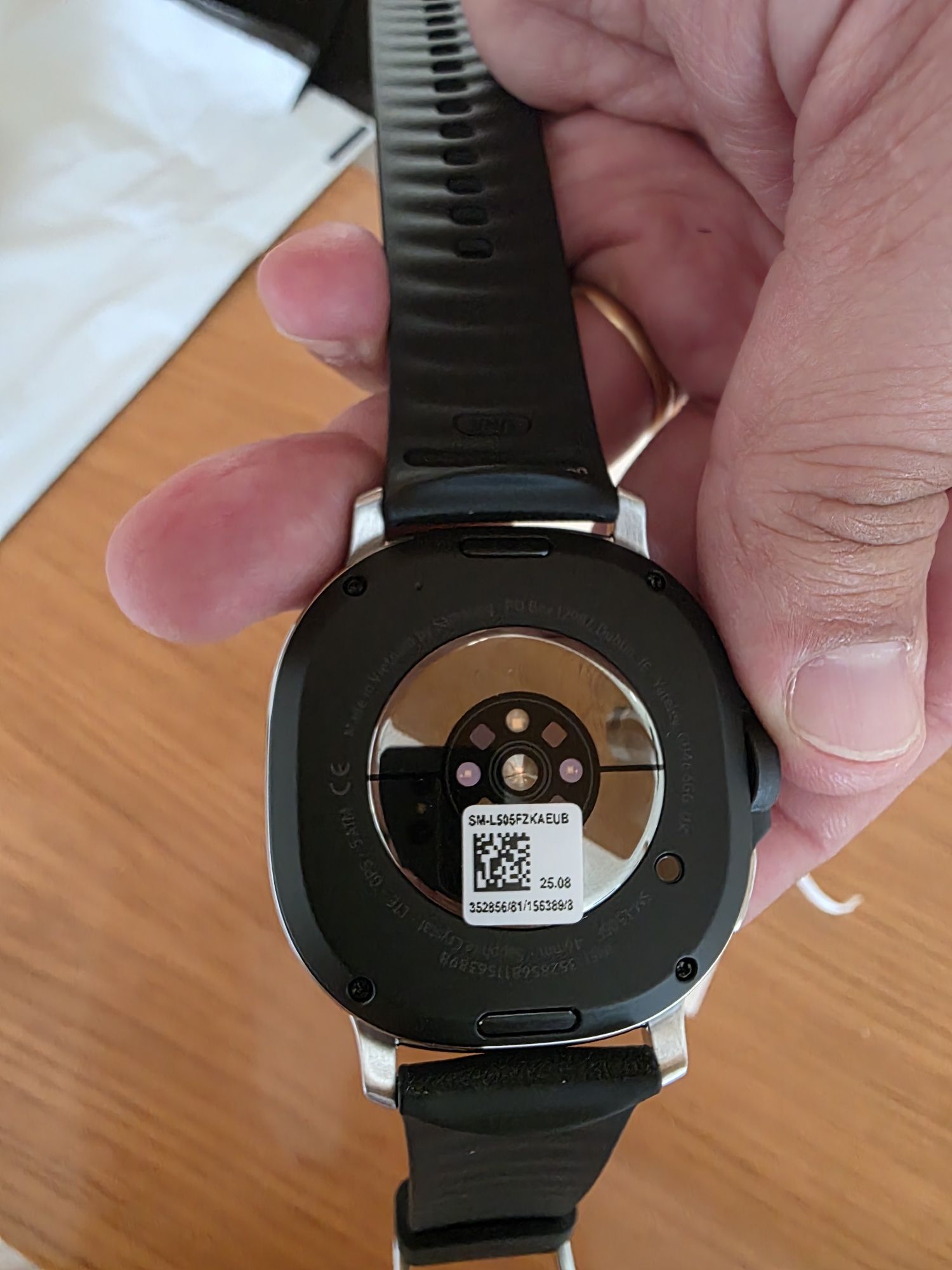 Samsung galaxy watch 8 Classic LTE
