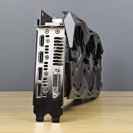 Видеокарта Asus ROG Radeon RX 580 STRIX 8192MB ROG-STRIX-RX580-O8G-GA