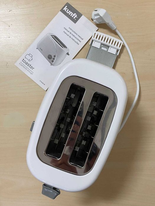 Torradeira KUNFT KT3408 2E (Outlet Grade A - 750 W)