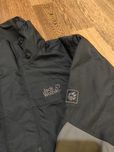 Ветровка jack wolfskin