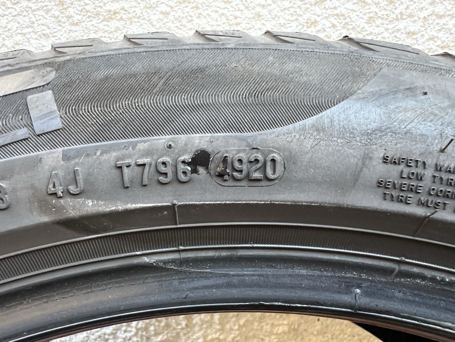 Pirelli Sottozero 3 Winter 245/45 R18