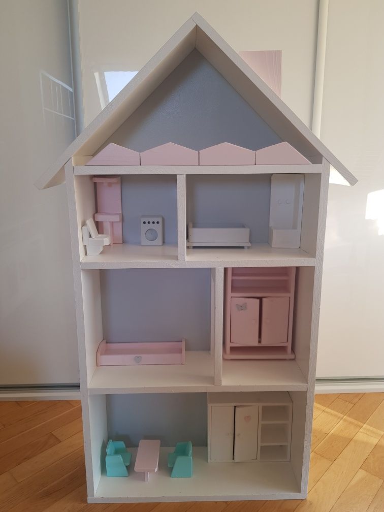 Drewniany duży domek dla Barbie, Lol Surprise z mebelkam 122x60x20i